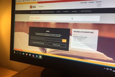 Écran d'ordinateur - Accueil du site Web le 15 janvier 2021